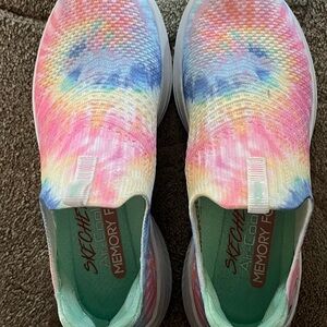 Skechers Tye Dye Slip on shoes. Worn once. Size 5.5